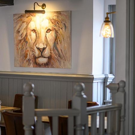 The Lazy Lion Bed and Breakfast Milford on Sea Buitenkant foto
