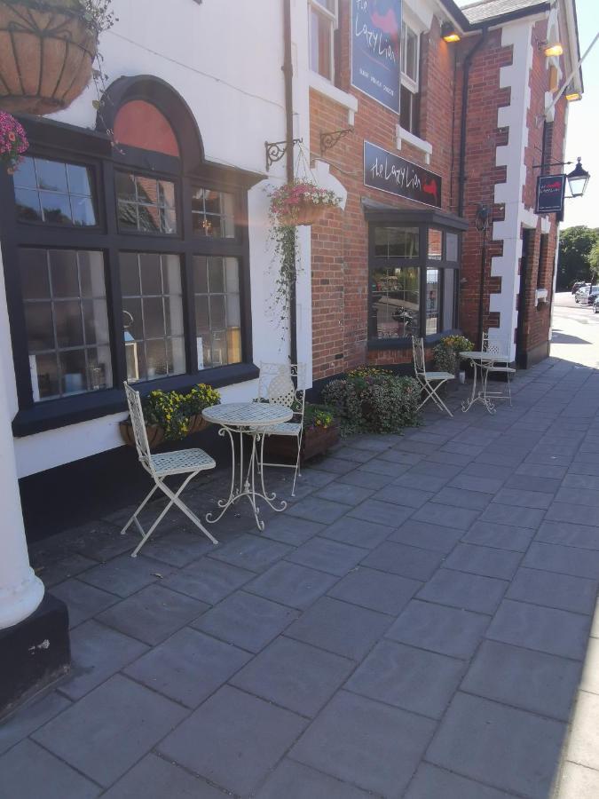 The Lazy Lion Bed and Breakfast Milford on Sea Buitenkant foto